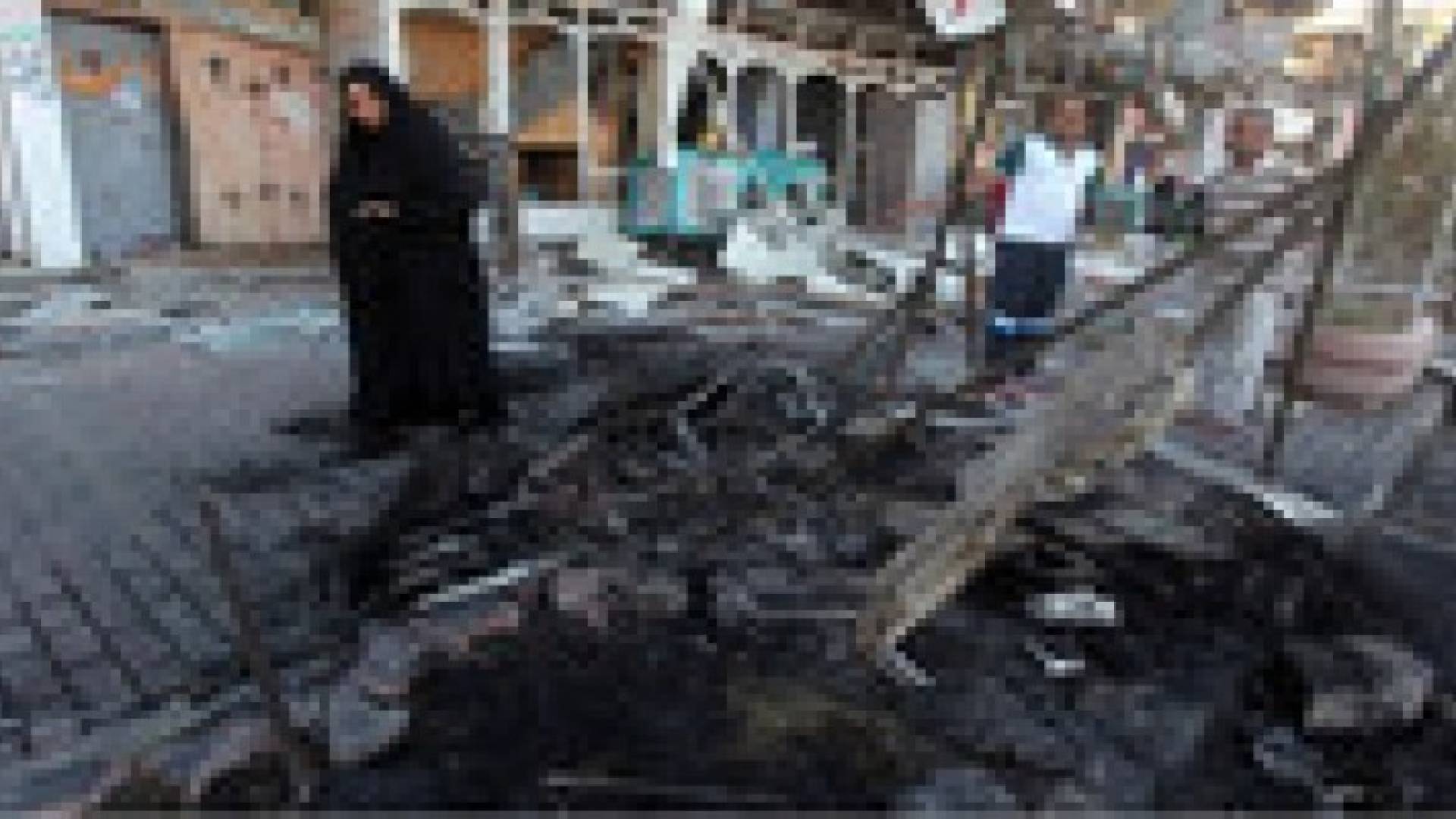 مقتل 3 وإصابة 16 آخرين في تفجيرين ببغداد