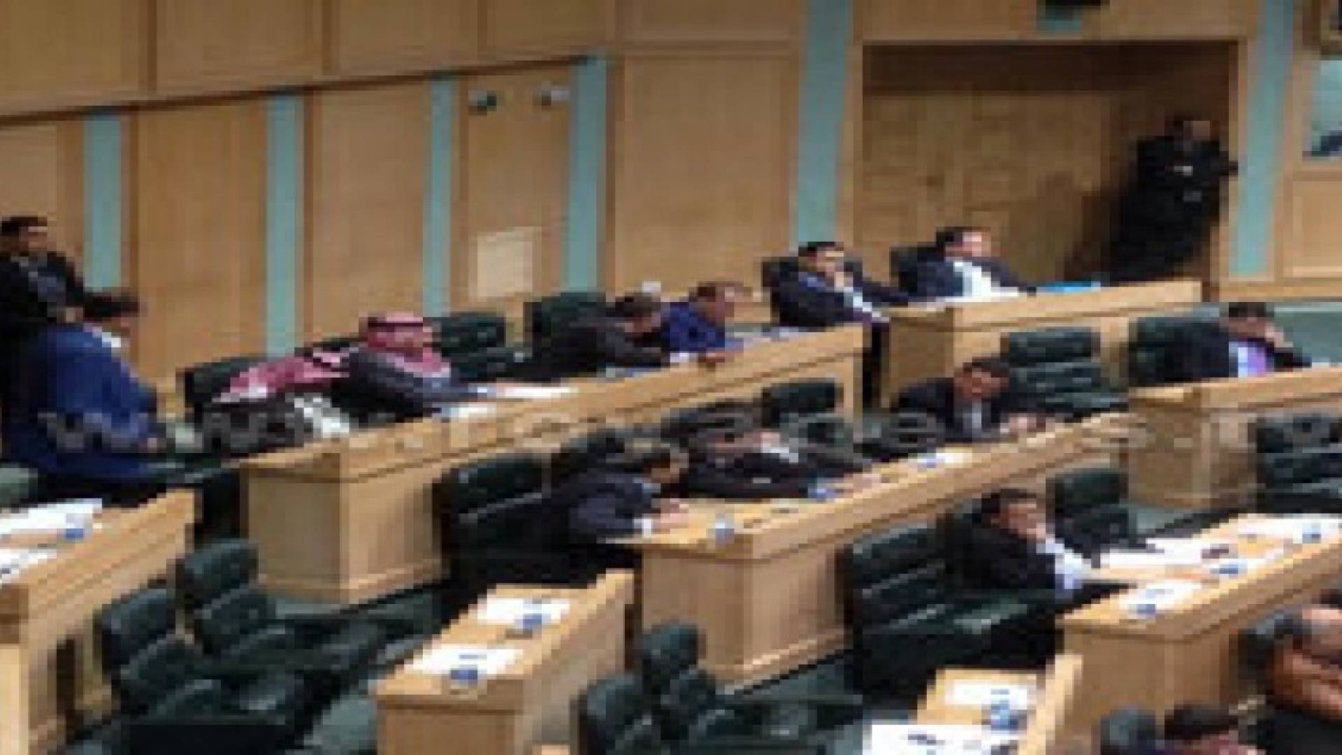 الدغمي يوجه أسئلة وانتقادات لمدير الأمن العام .. تفاصيل
