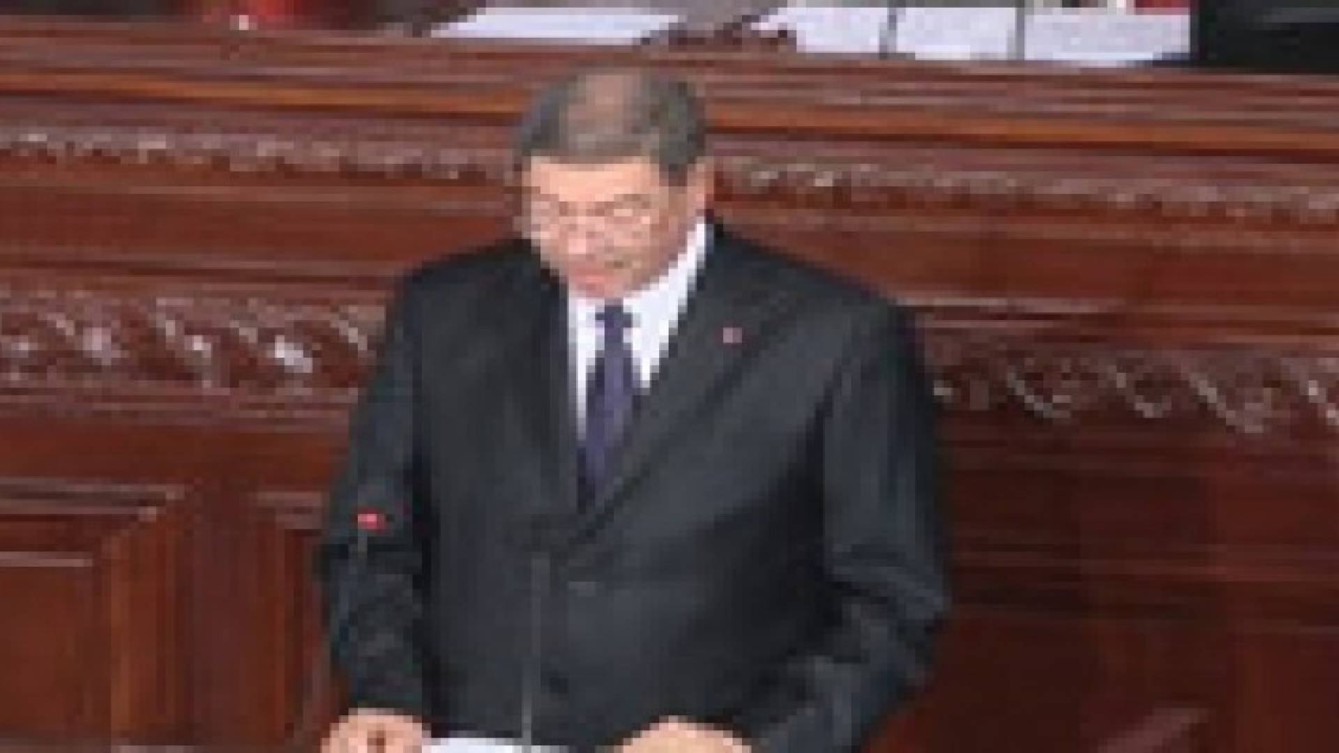 البرلمان التونسي يمنح الثقة لحكومة الحبيب الصيد