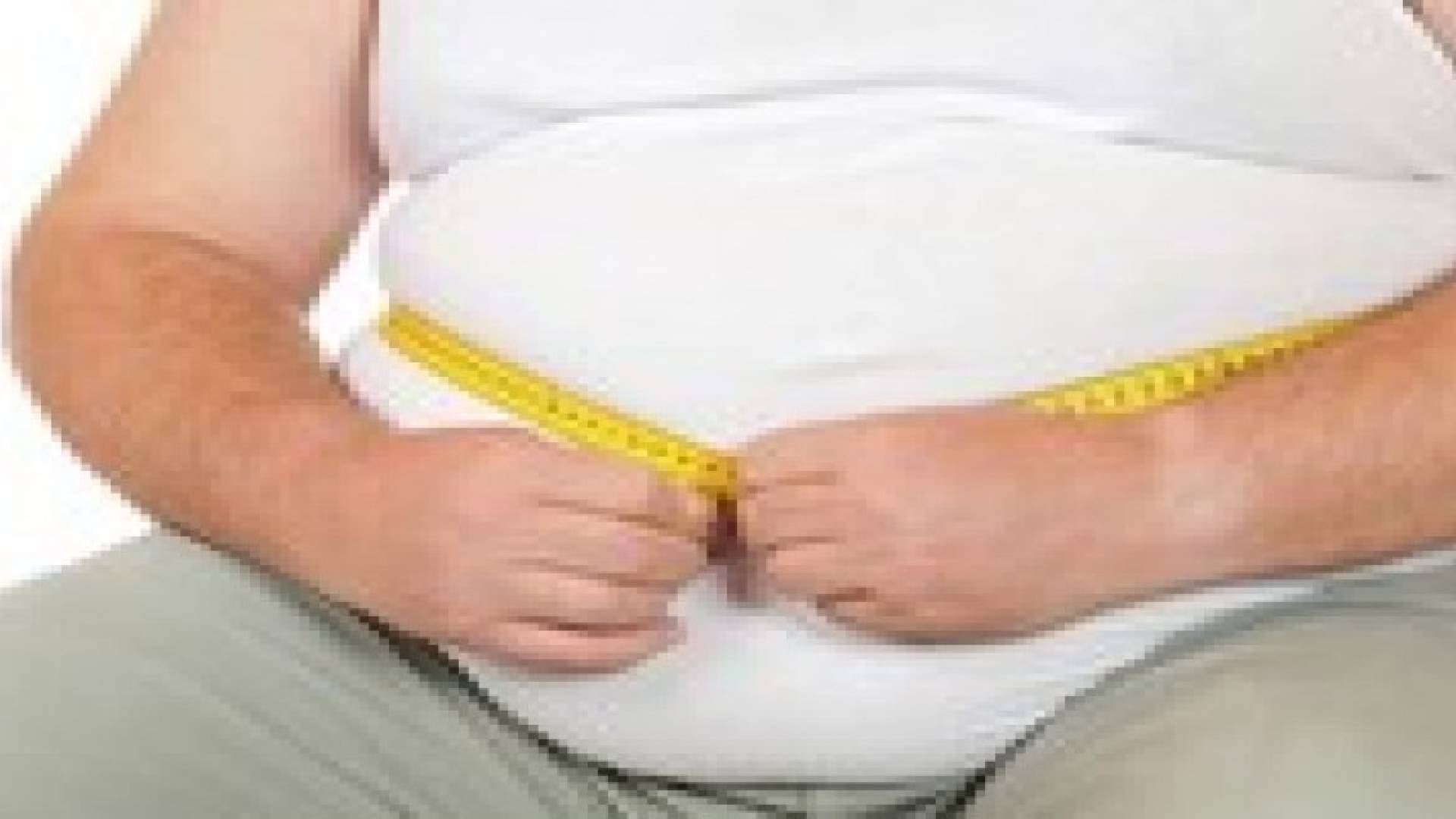 قلة النوم قد تسبب البدانة