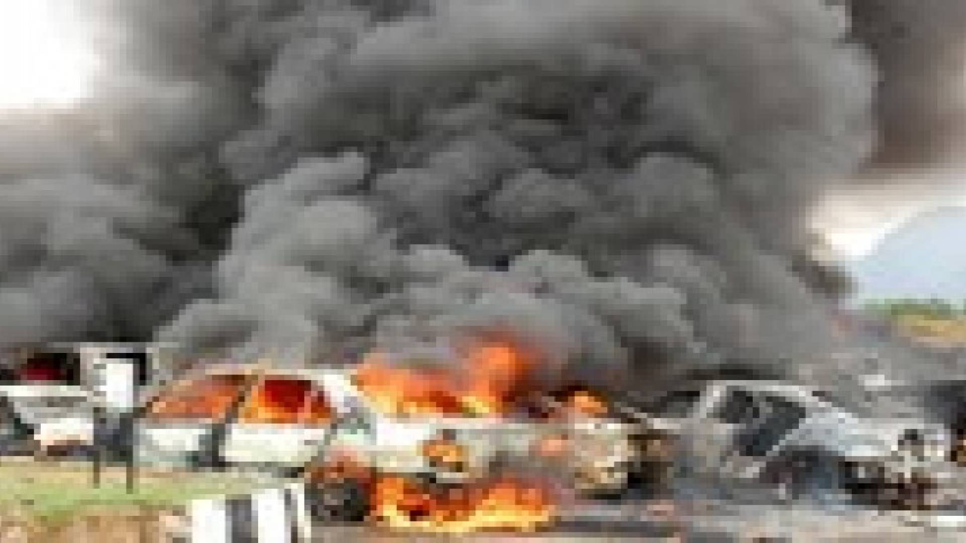 10 قتلى بينهم انتحاري و31 جريحا في تفجير سيارة مفخخة شمالي بغداد