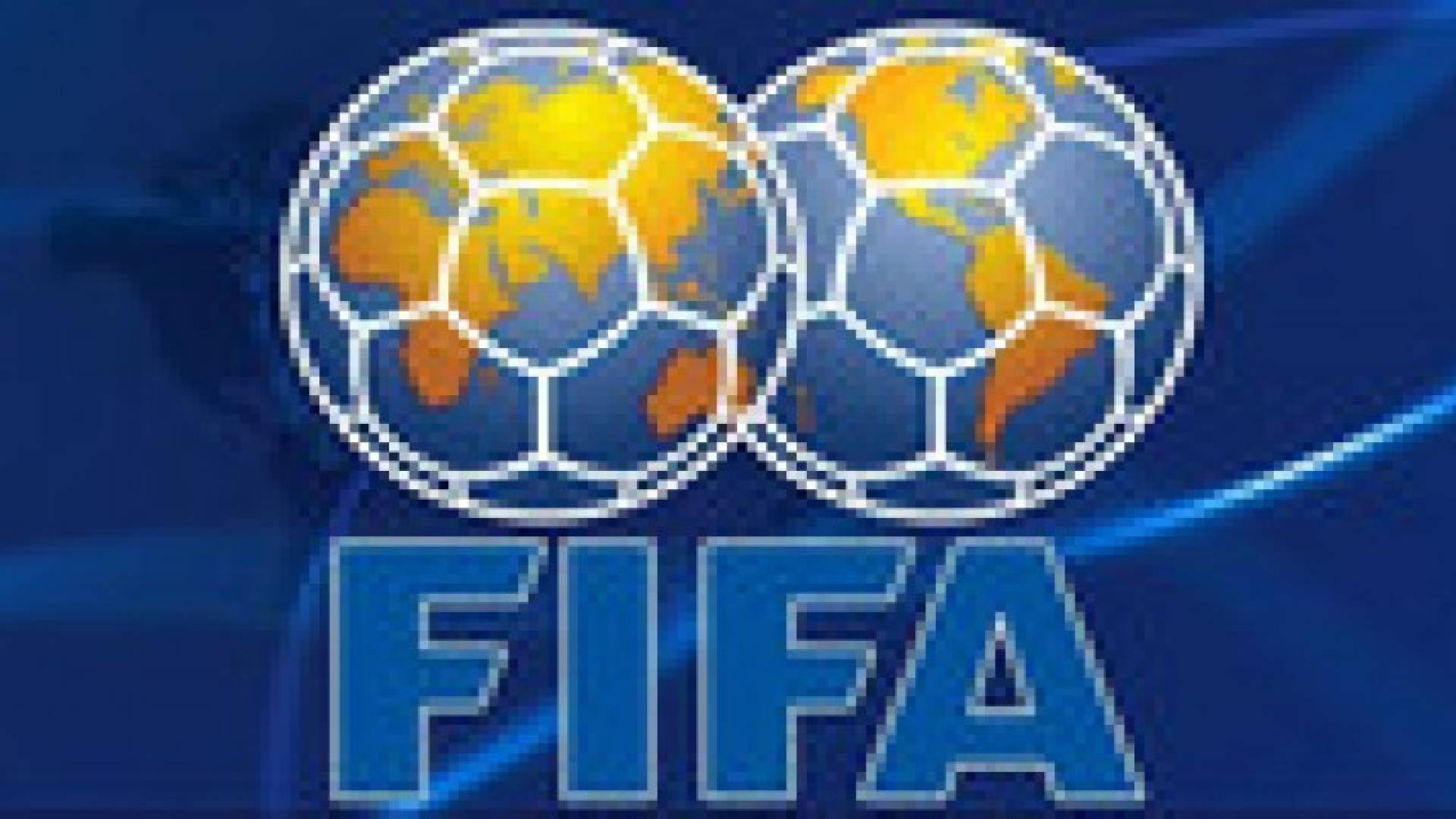 "فيفا" ينتظر نتيجة تحقيقات أحداث ملعب الدفاع الجوي بمصر