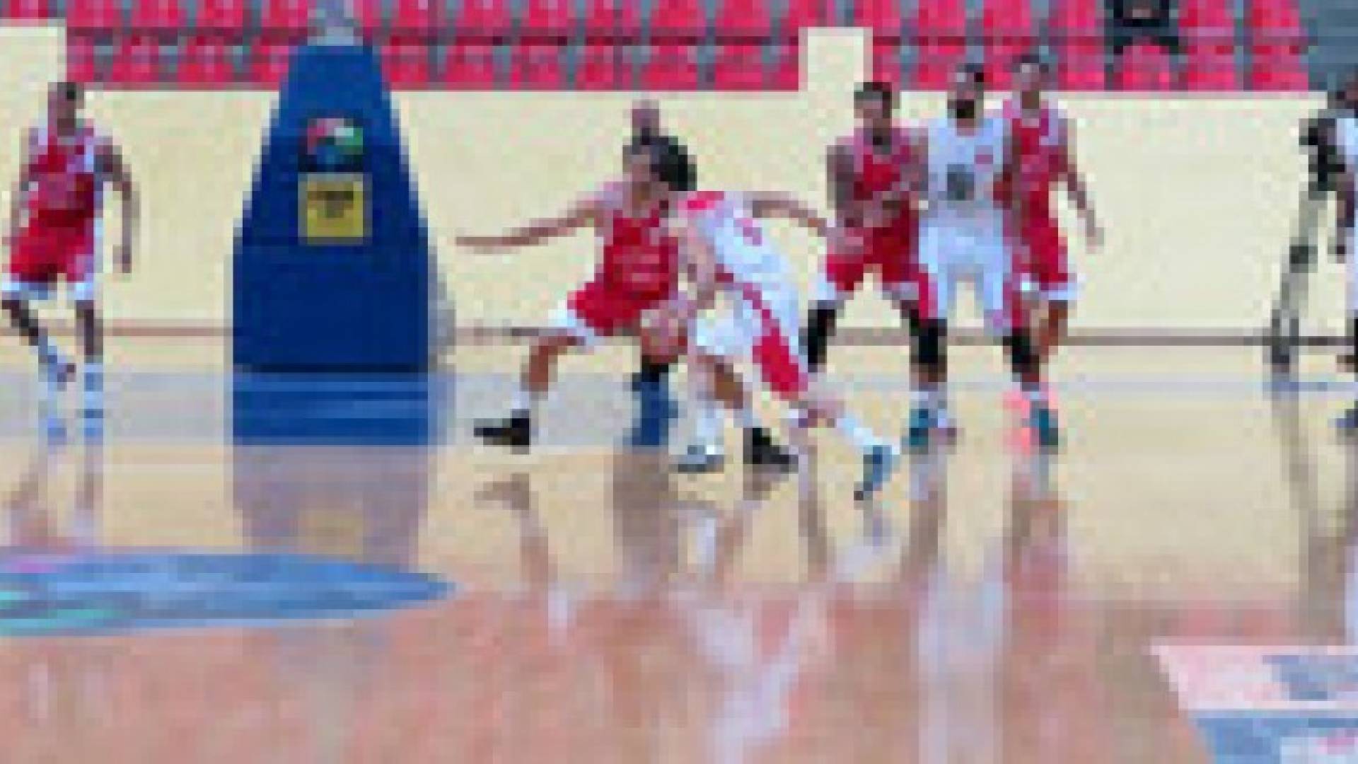 الارثوذكسي خطوة نحو اللقب والتطبيقية يواصل التغيب