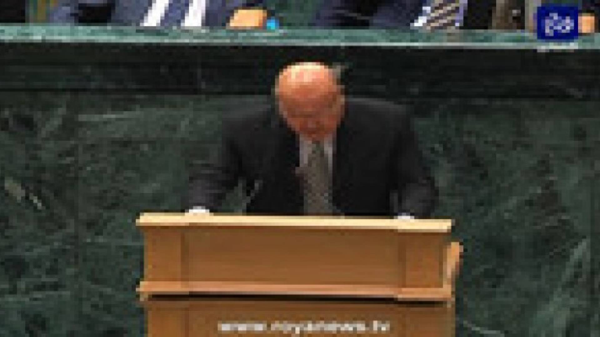 أمجد المجالي يتساءل عن نية إعطاء الجنسية لـ 500 مجند