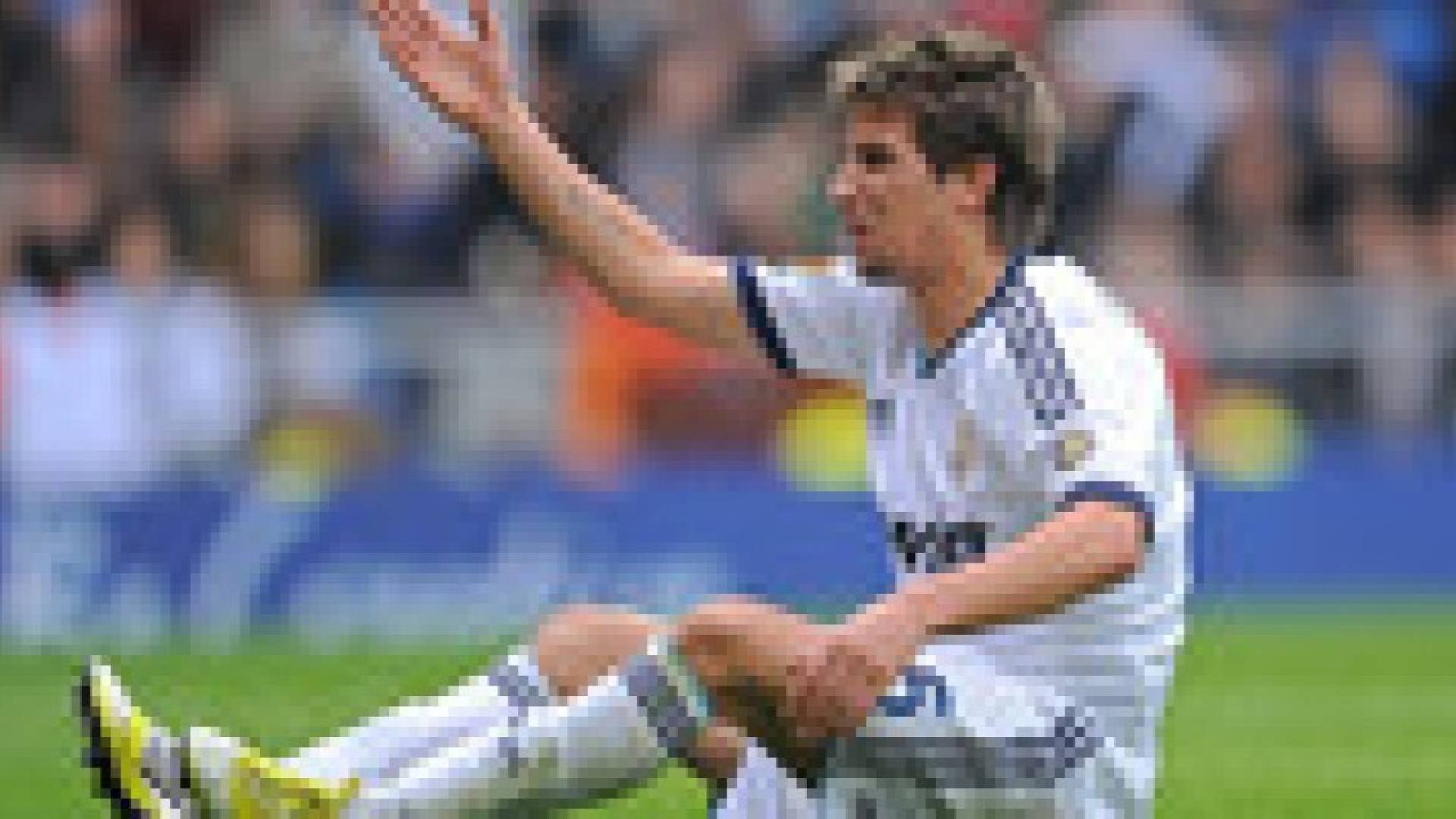 الملكي مدريد يؤكد رسميا غياب مدافعه كوينتراو