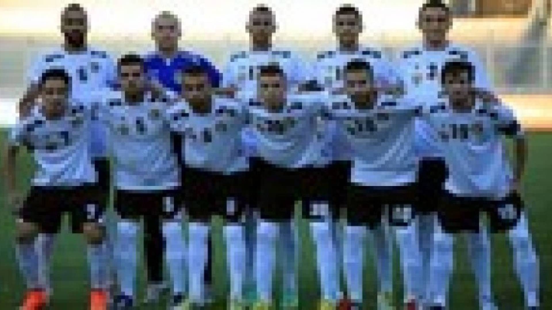 الأهلي ينتصر على الرمثا وسط البرك المائية وانقطاع الكهرباء