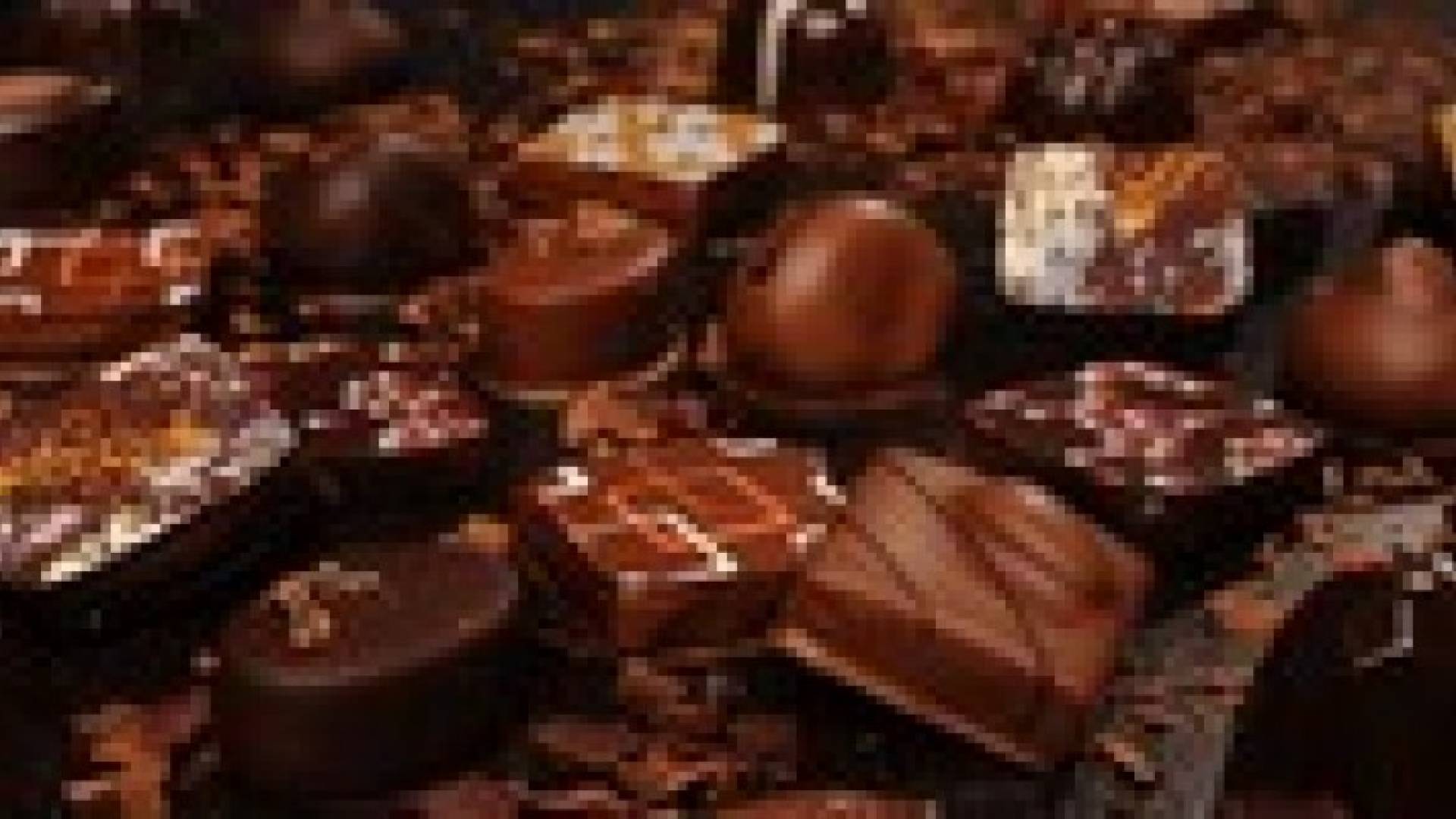 "الشوكولاتة" تساعد في التخلص من دهون البطن