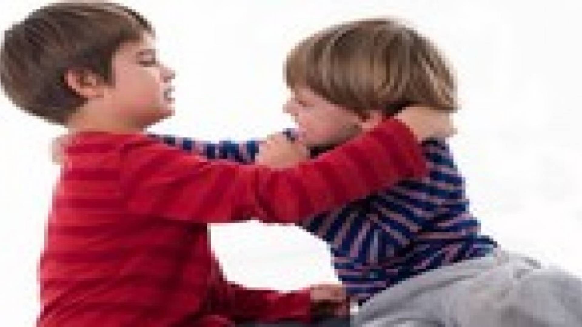 سلوكيات الأطفال العنيفة تسبب مشاكل نفسية عند البلوغ
