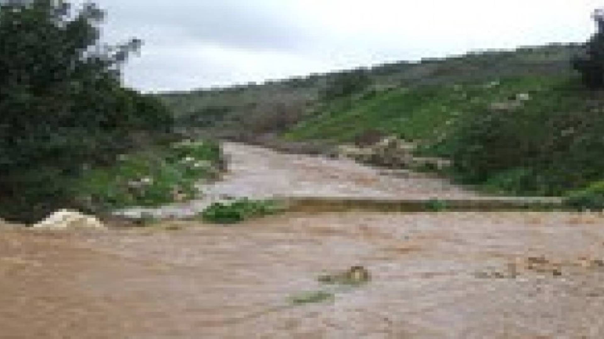 خطة طوارئ للتعامل مع السيول المتوقعة في الاغوار الشمالية
