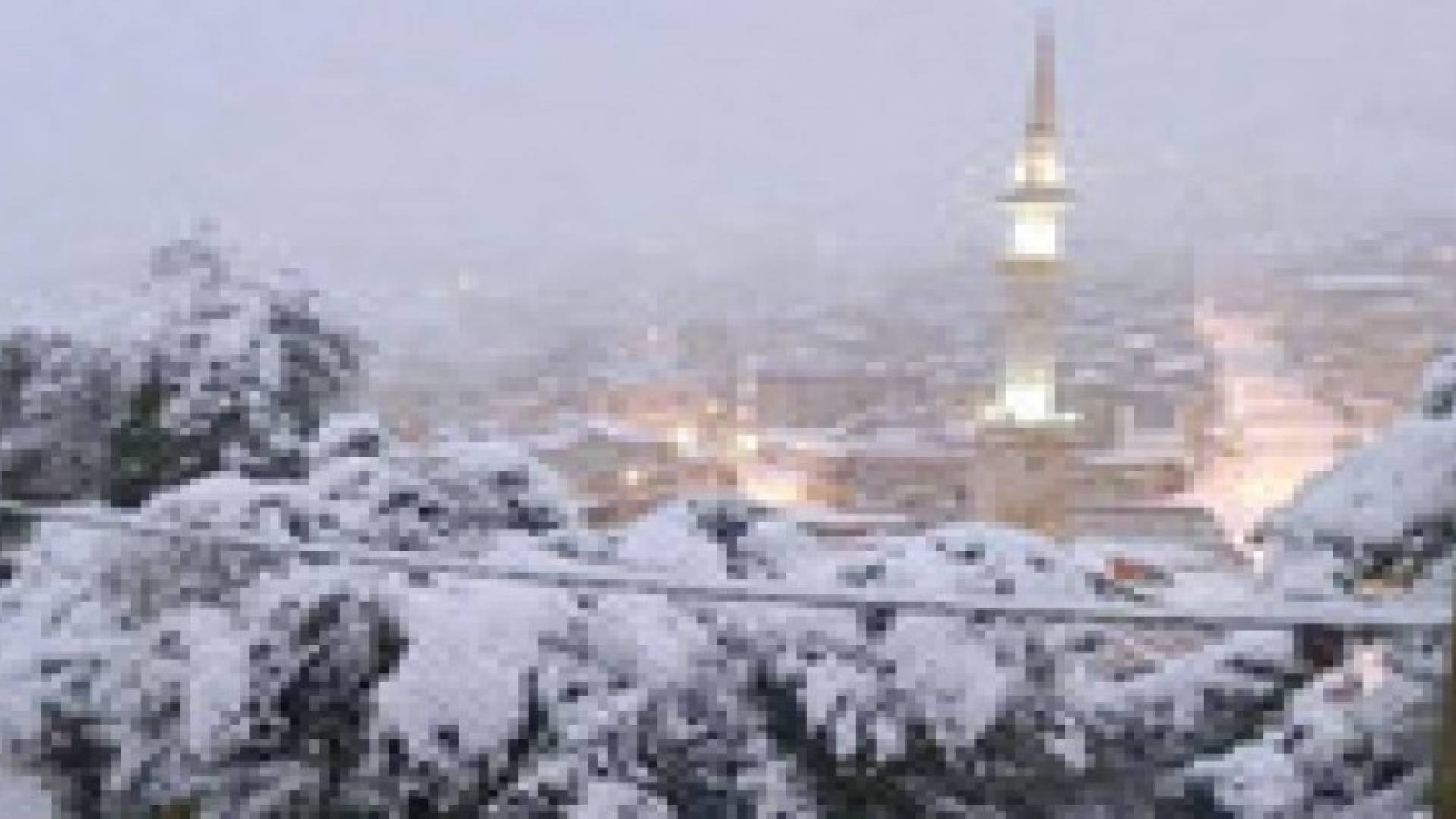 الجمعة: استمرار تأثير عاصفة جنى الثلجية على المملكة