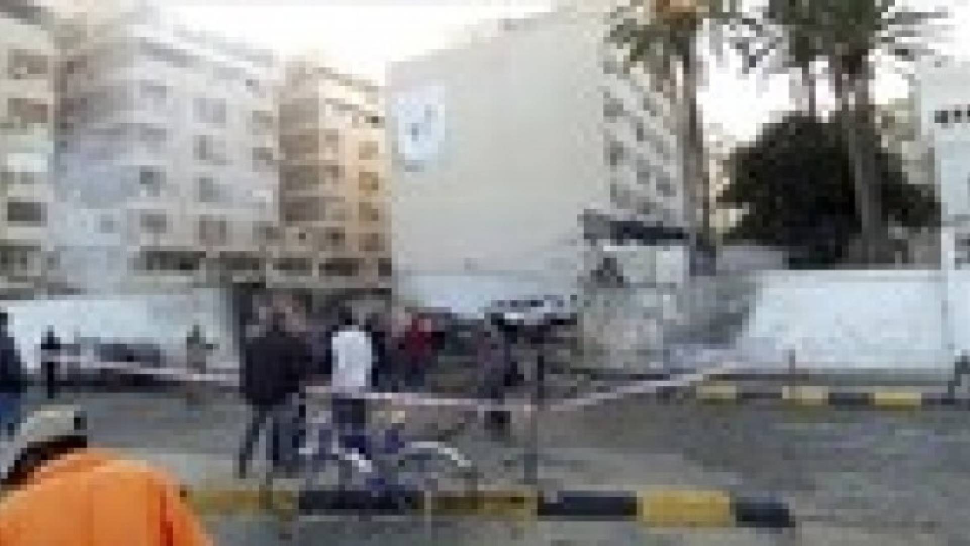 انفجار سيارة مفخخة قرب السفارة الإيرانية بطرابلس الليبية