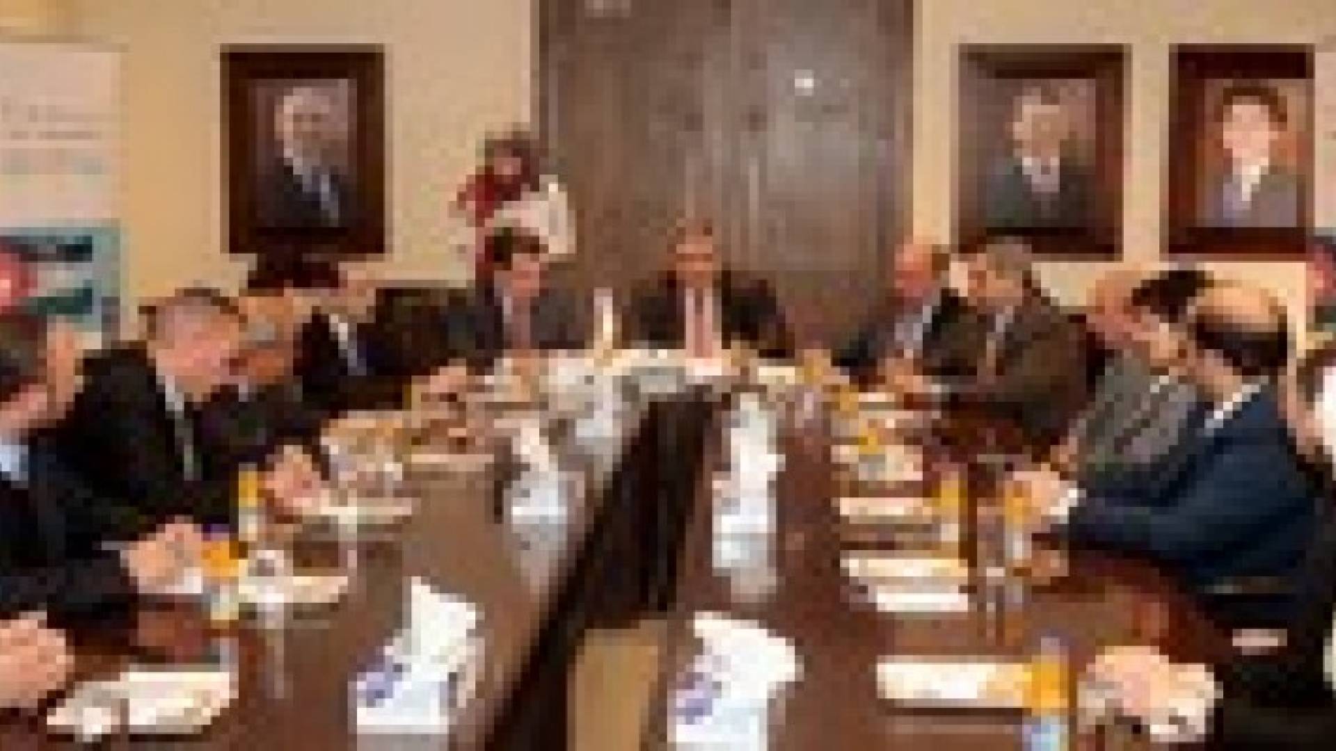 اتفاقية بين مؤسسة التمويل الدولية ووزارة الاتصالات وجامعات لتحسين مهارات خريجي  قطاع الاتصالات