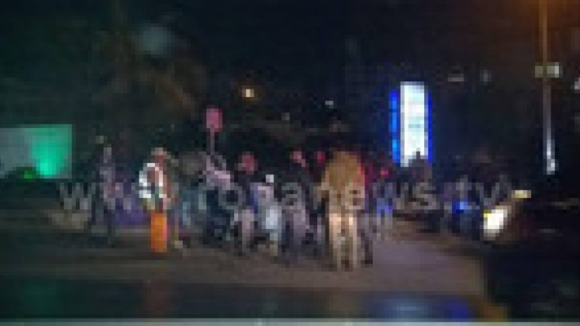 إصابة في حادث تدهور مركبة في العبدلي.. صور