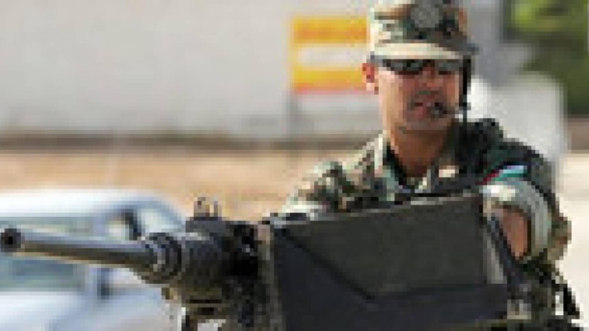 مصدر عسكري: مقتل شخصين مسلحين حاولا اجتياز الحدود