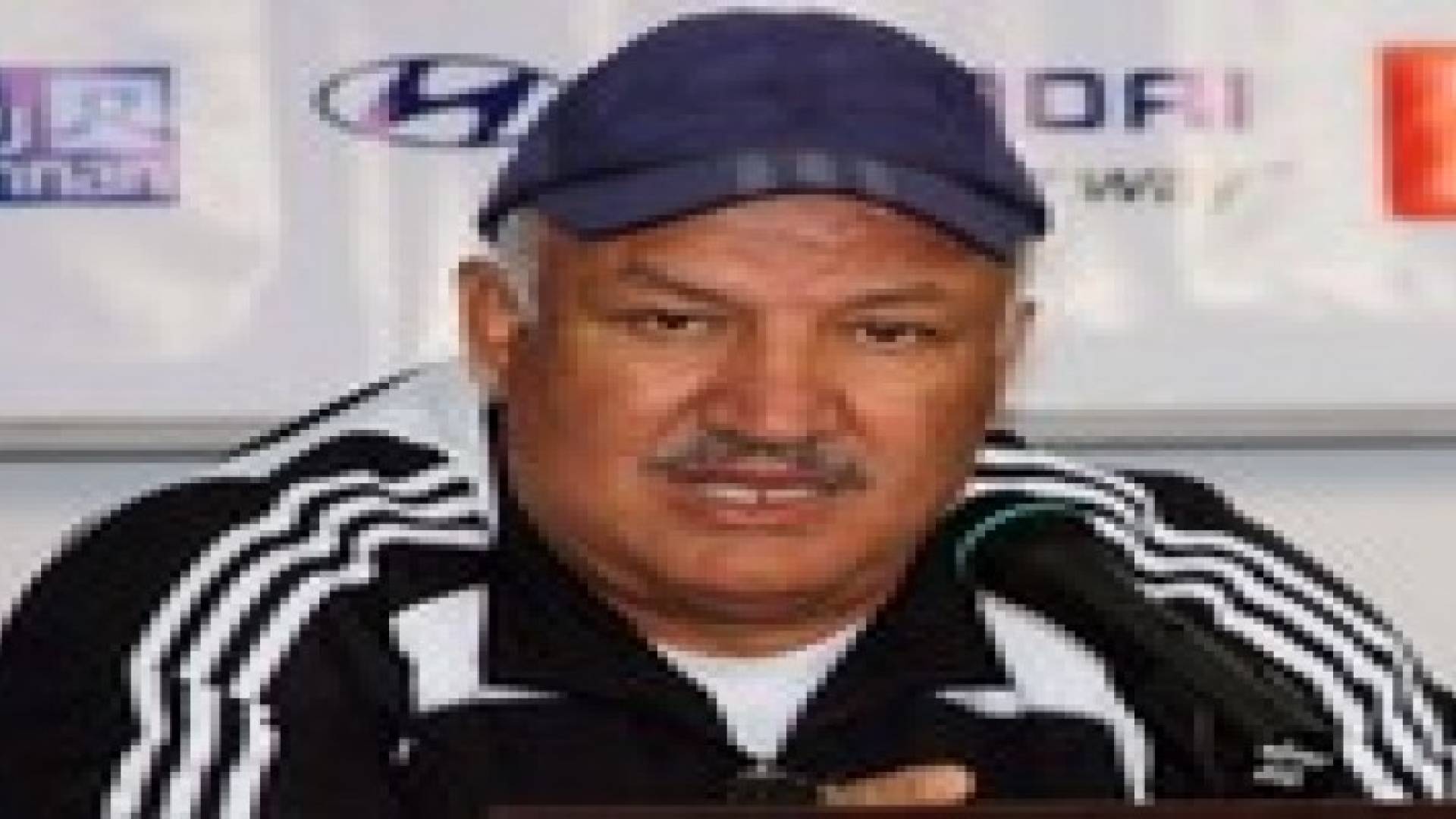 اكرم سلمان يودع البقعة بلقاء ذات راس بعد تكليفه بقيادة المنتخب العراقي