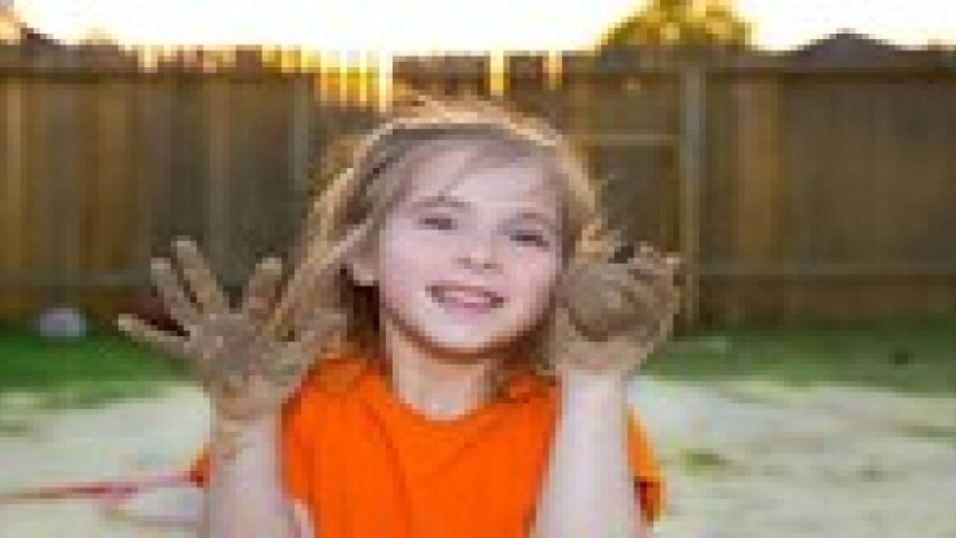 بعض التلوث يقوي مناعة طفلك