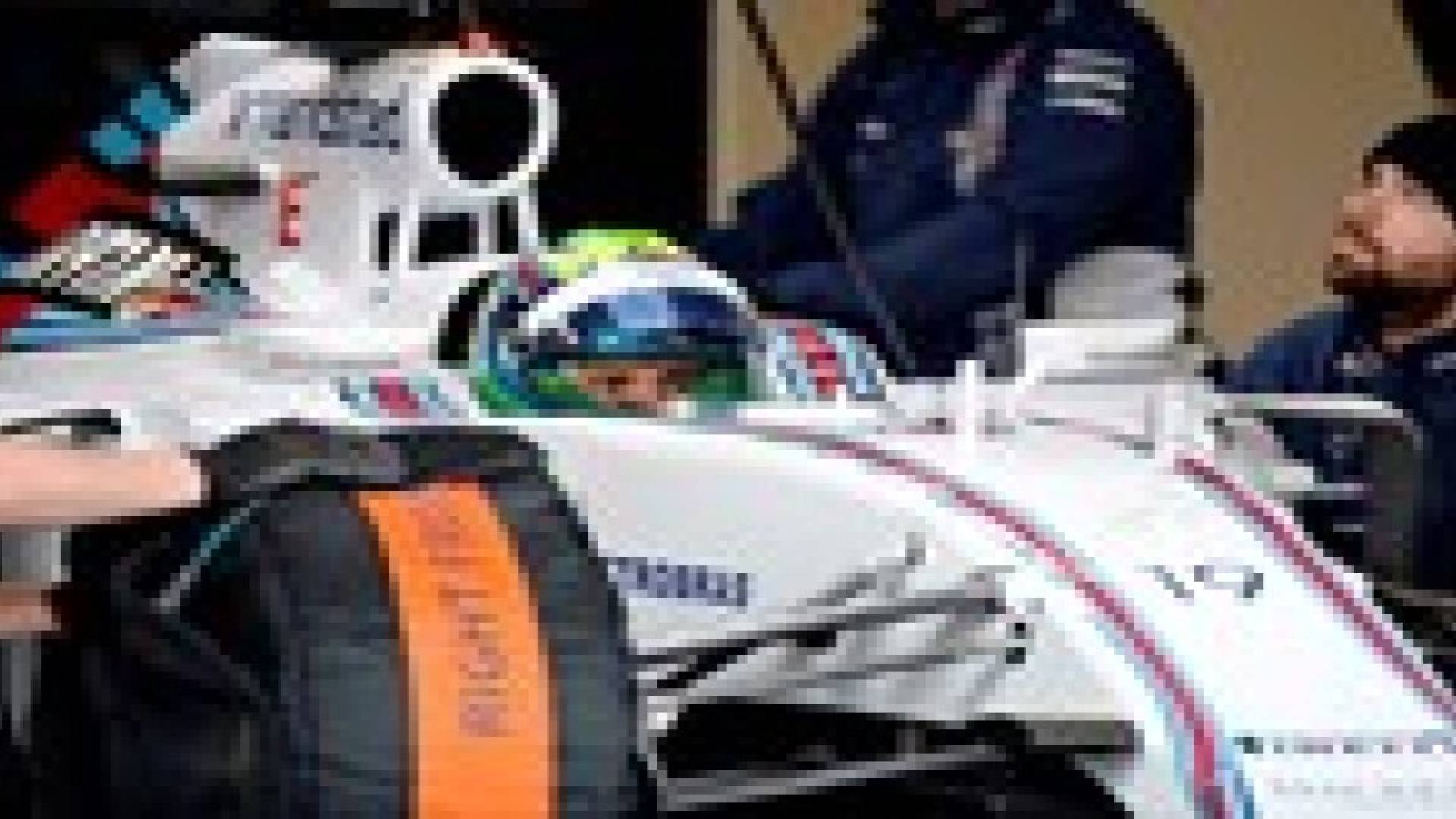 فيليبي ماسا يحقق أسرع زمن في اليوم الأول لتجارب برشلونة الثانية