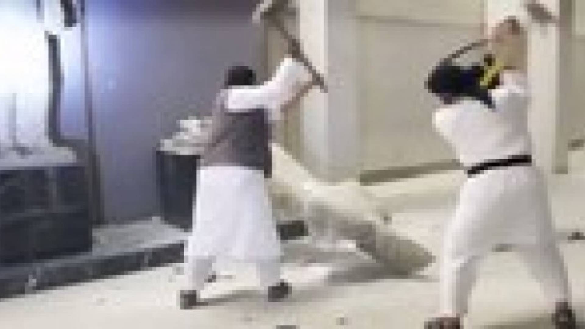 العبادي يتعهد بمنع داعش من تهريب الآثار