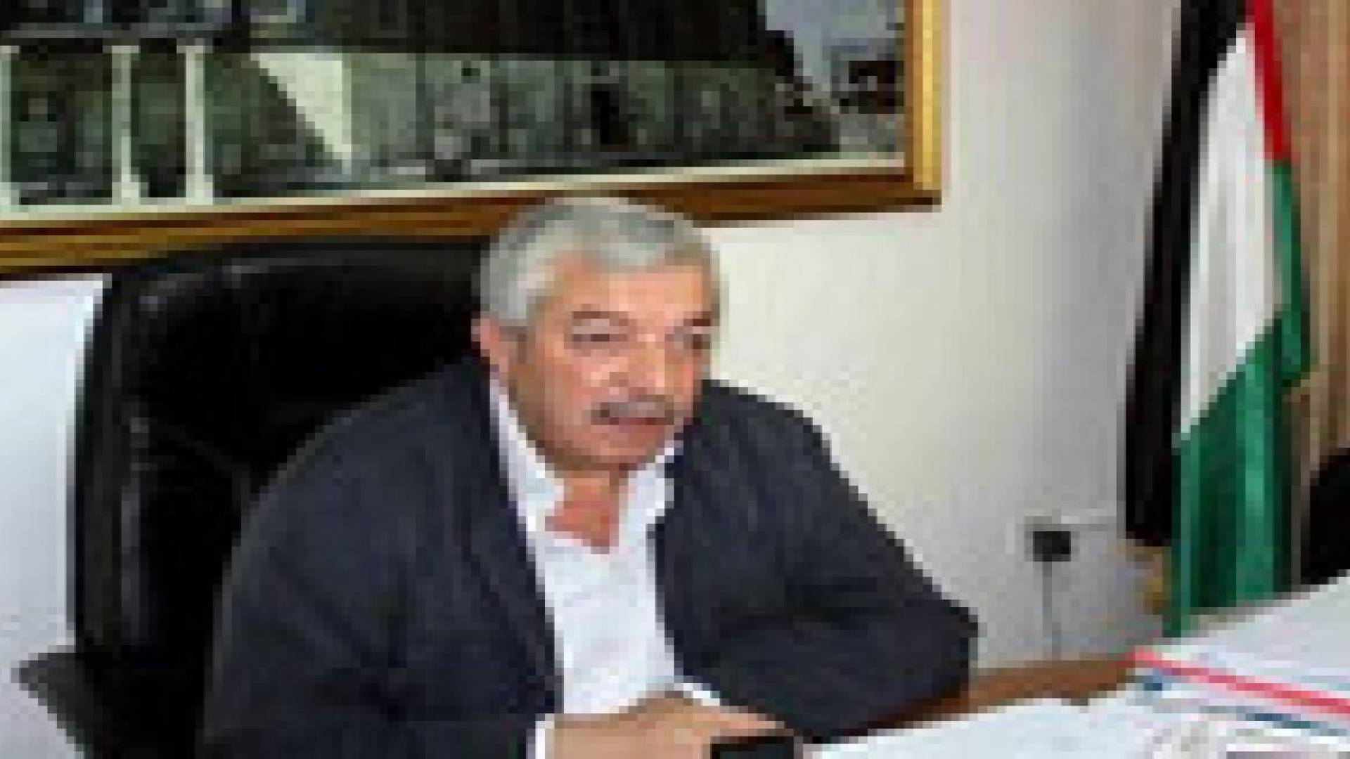 مسؤول فلسطيني: إنهاء حظر منتجات إسرائيلية يتوقف على تحويل إيرادات المقاصة