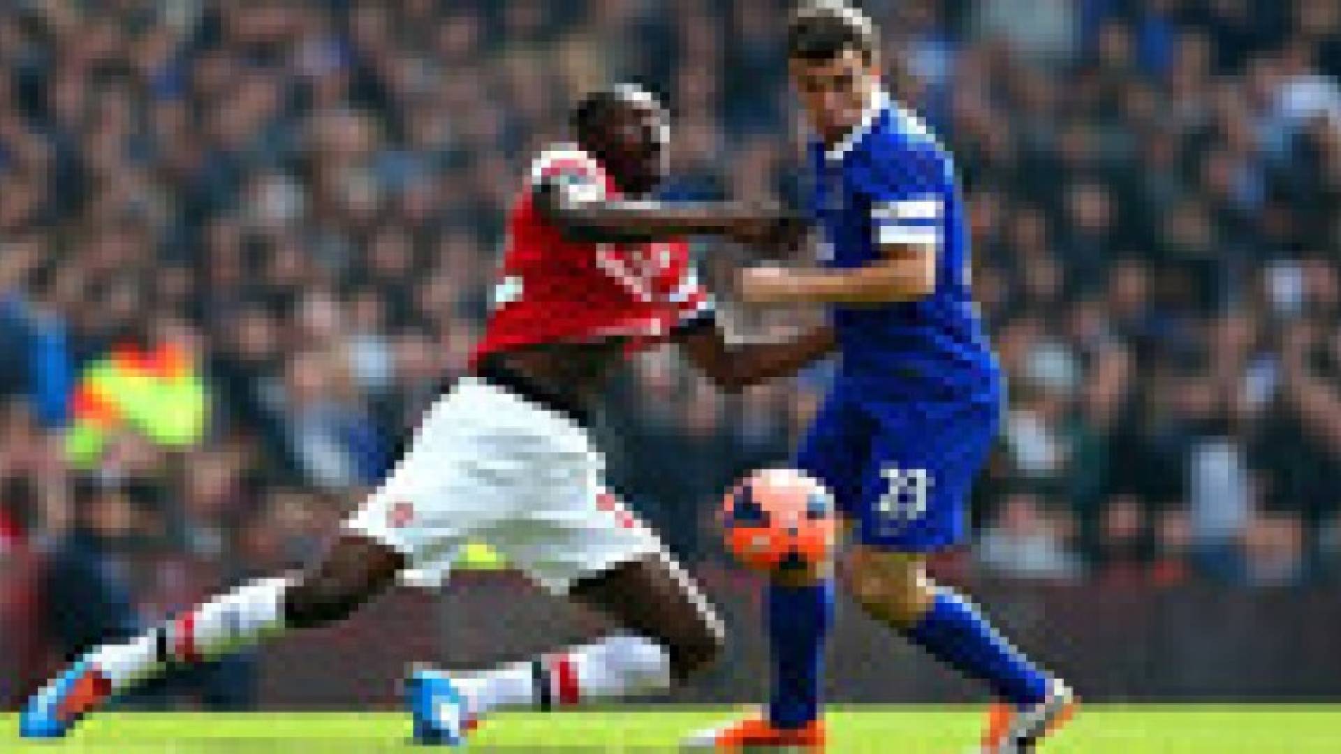 أرسنال يتجاوز أحزانه الأوروبية بفوز على إيفرتون بالدوري الإنجليزي