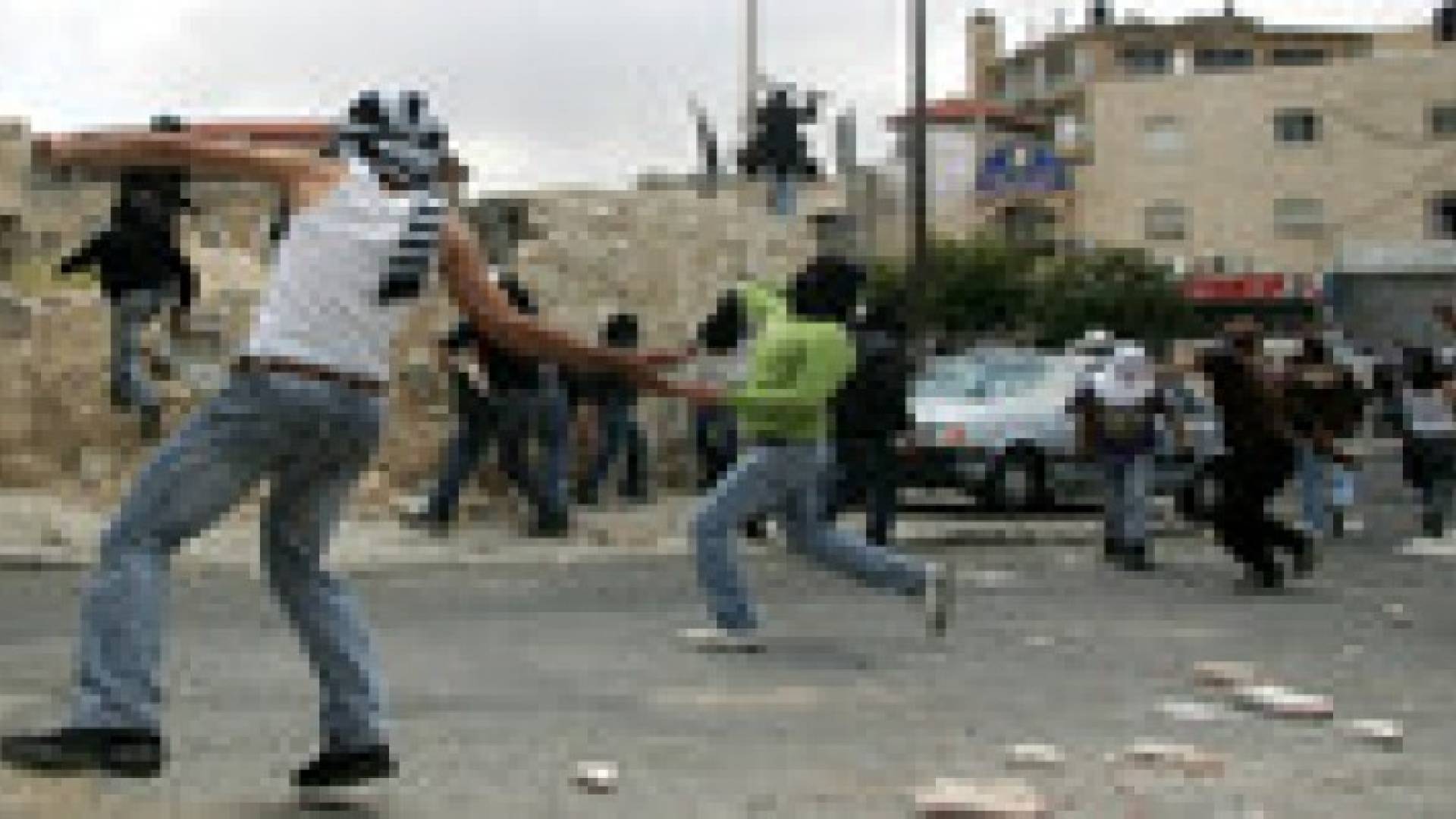 مواجهات في بيت لحم وإغلاق طريقين برام الله