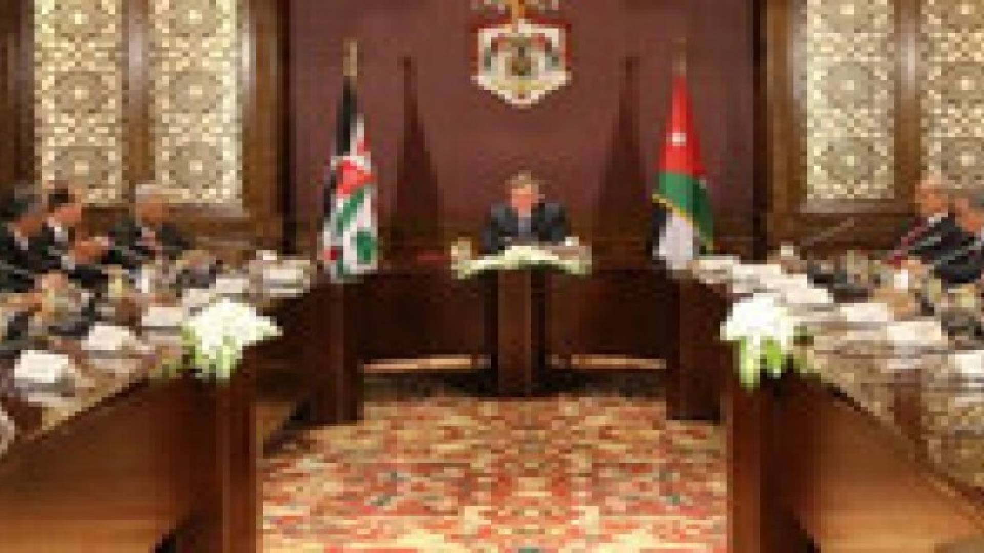 الملك يؤكد الدور المحوري للمحافظين في تطبيق مشروع اللامركزية
