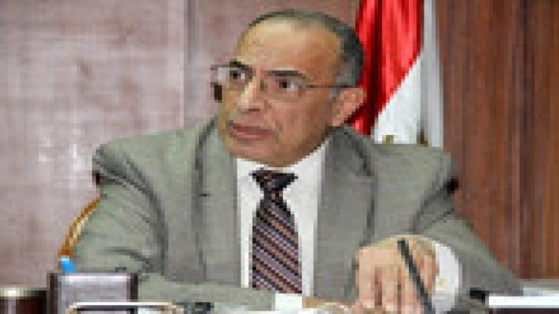 وزير العدل المصري:سنشرع بمصادرة أموال حماس واعتقال أي عضو متواجد على أراضينا