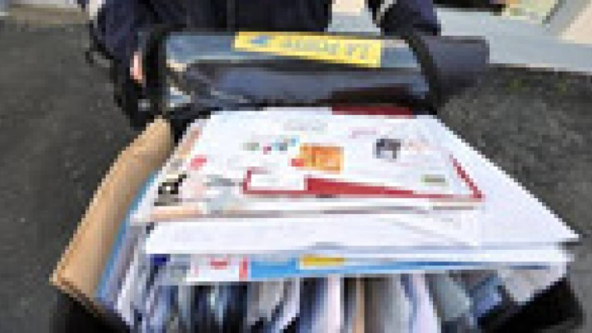 ساعي بريد فرنسي سرق 13 ألف رسالة