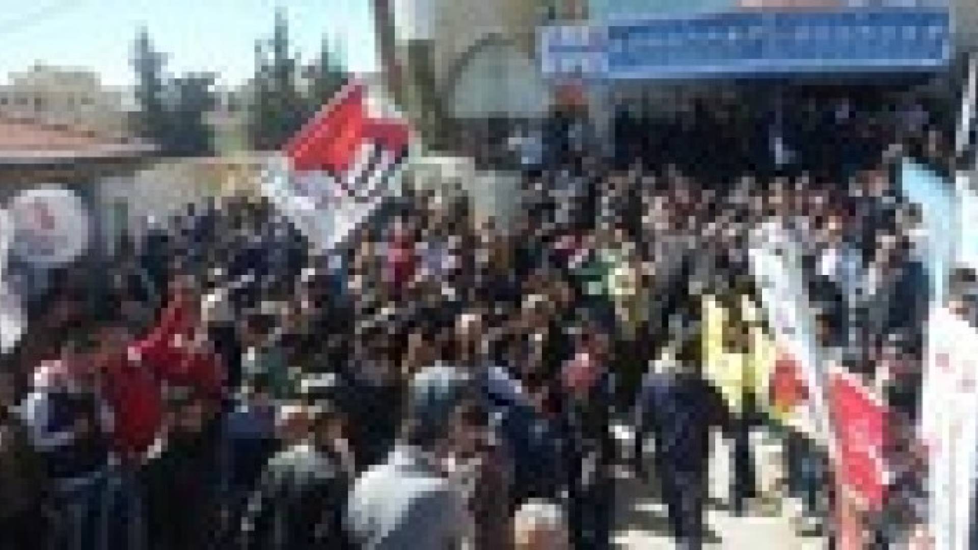 النقابات المهنية : مسيرة ضد صفقة الغاز الإسرائيلي ..صور