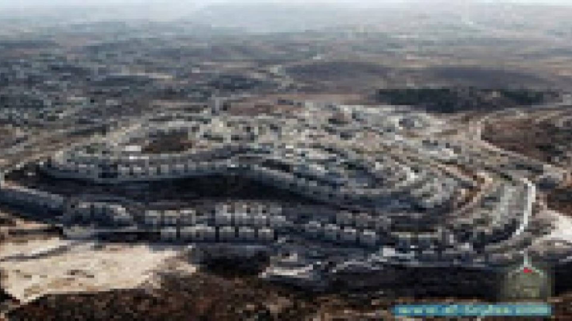 الاحتلال يقطع اوصال قرية بيت صفافا المقدسية