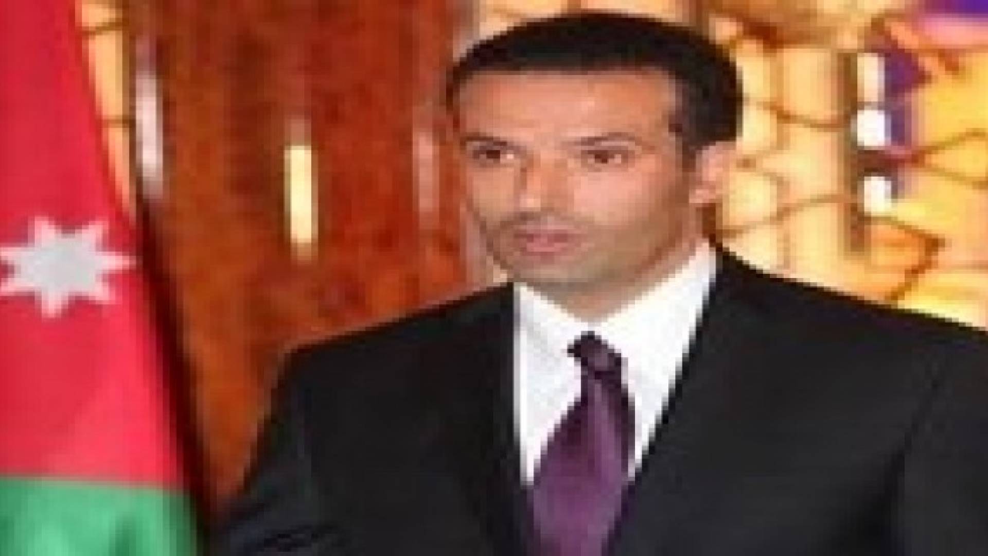 "الفايز" يدعو إلى تشجيع سياحة الترانزيت في مطار الملكة علياء