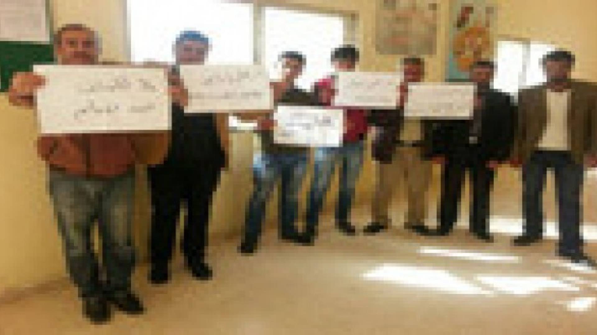 «عصابـة طلابيـة» تعتـدي بالهراوات على معلم في الجيزة