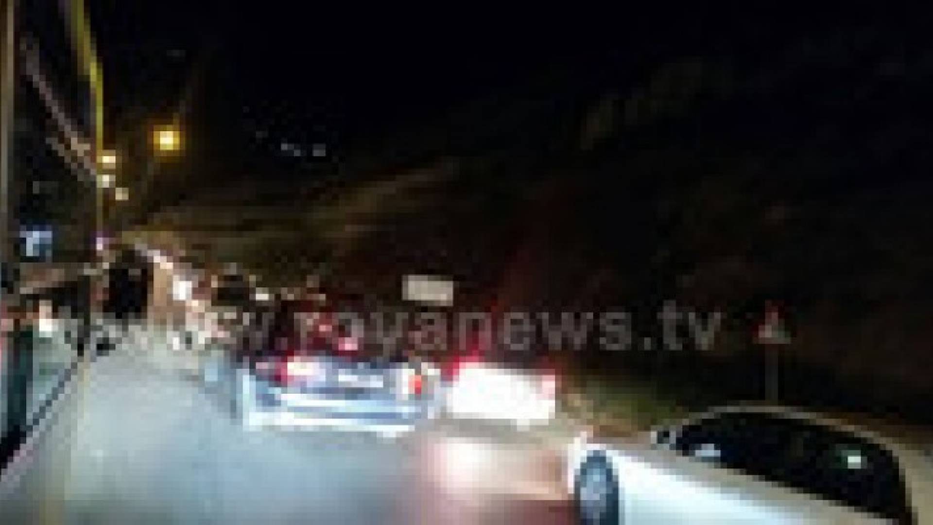وفاة و 11 اصابة في حادث سير على طريق البحر الميت .. تفاصيل وصور