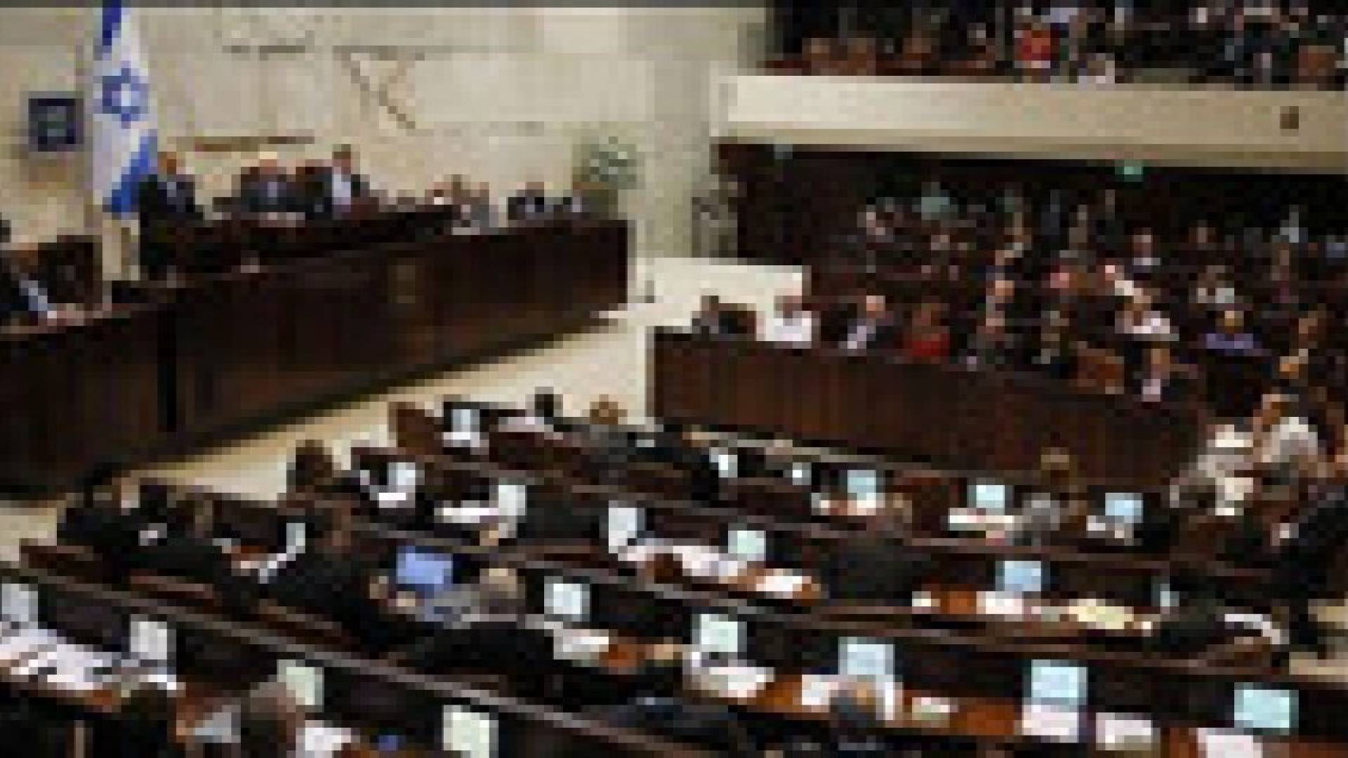 آخر استطلاعات الرأي تظهر تراجع الليكود أمام المعسكر الصهيوني