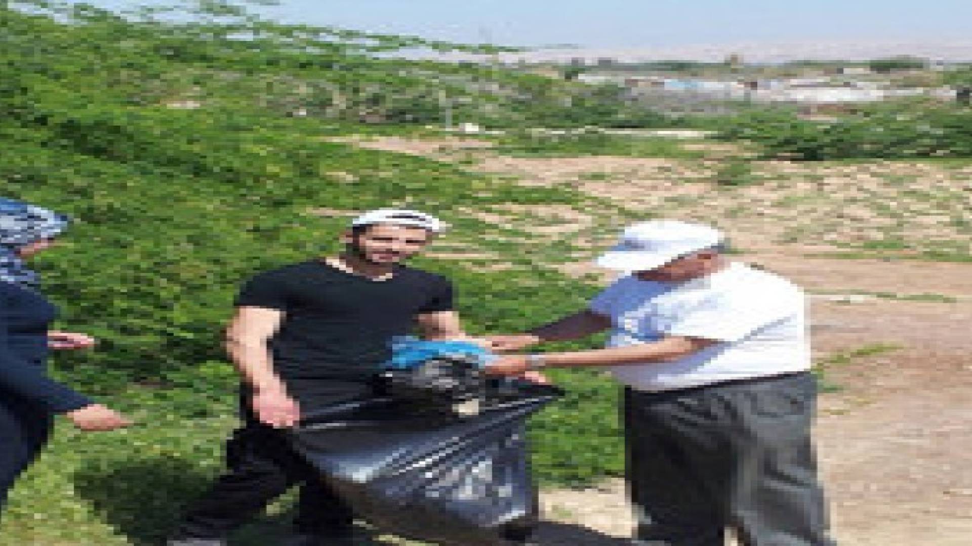 تنفيذ حملة نظافة في البحر الميت