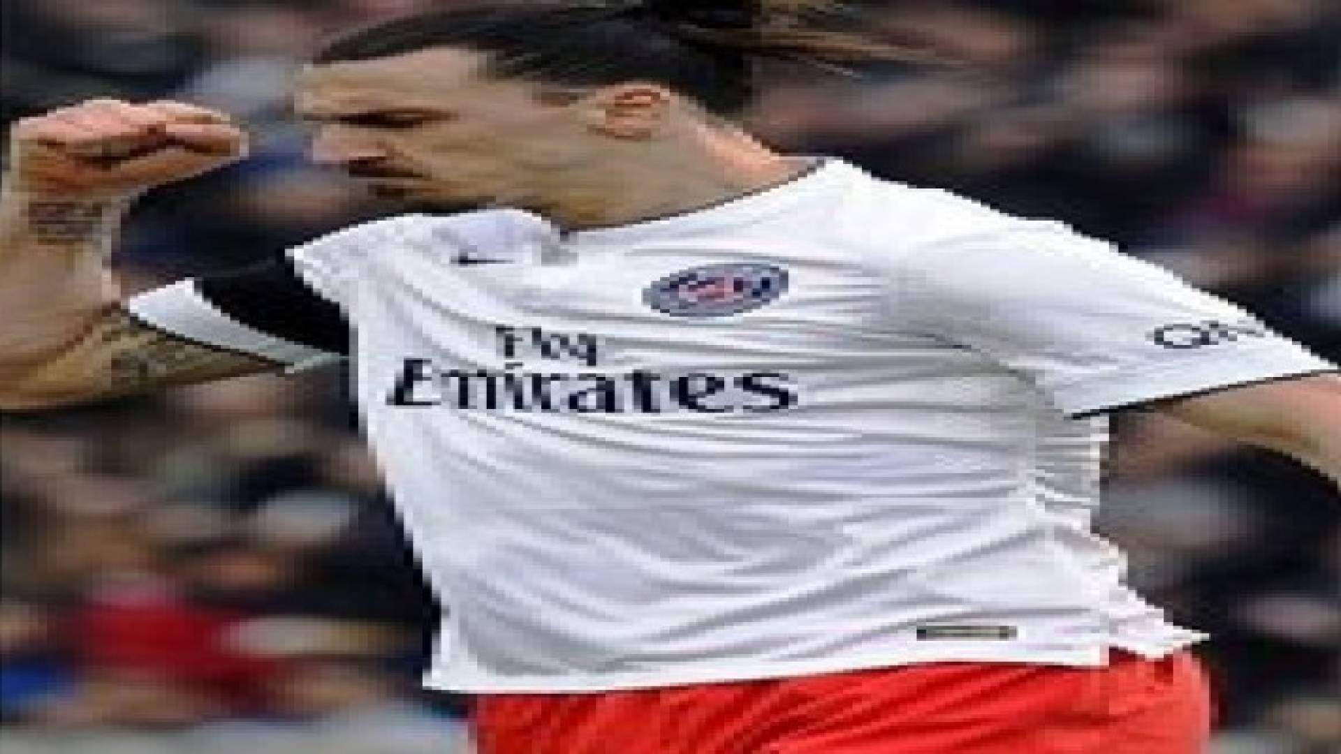 بالفيديو..ابراهيموفيتش يصف فرنسا بالبلد القذر !!