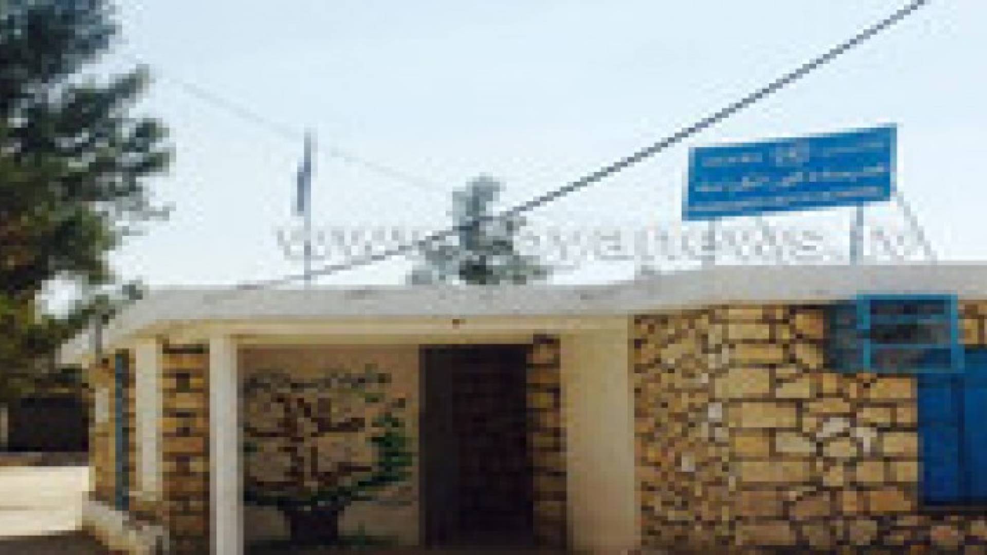 مجهلون يسرقون خط مياه مدرسة في الاغوار الجنوبية منذ 8 شهور