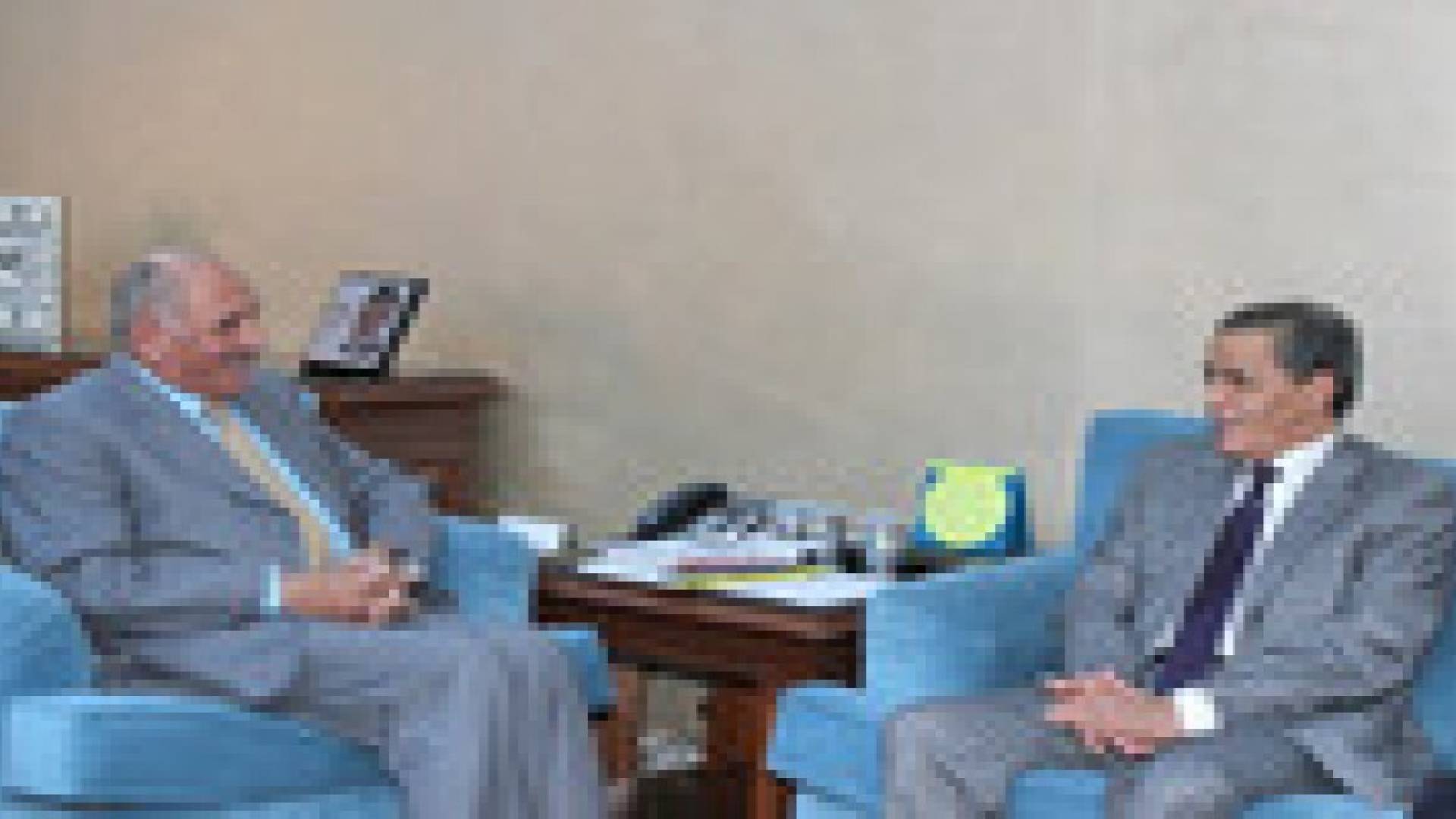 الذنيبات يؤكد عمق العلاقات الأردنية الجزائرية