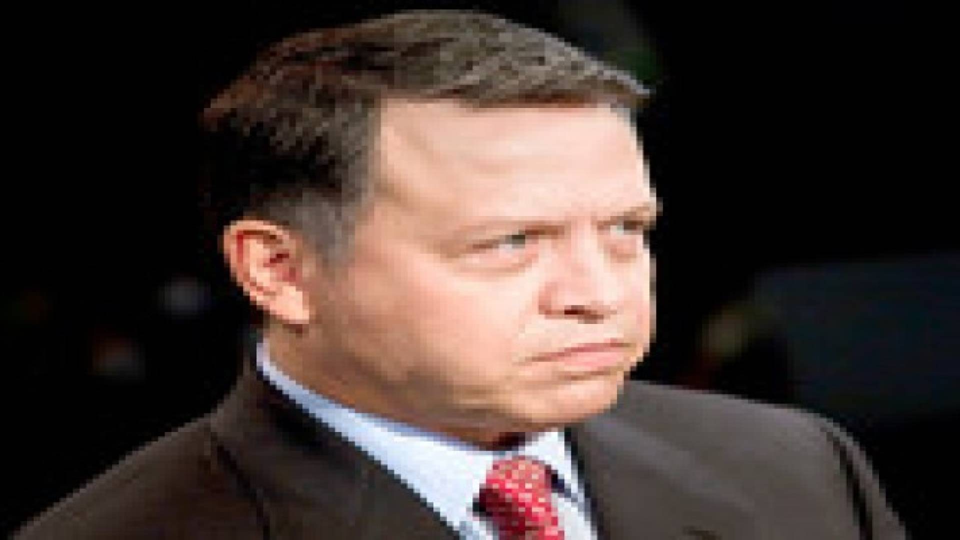 الملك يدين الهجمات الارهابية في تونس