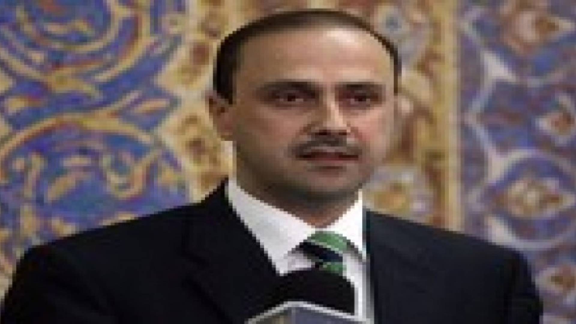 الحكومة تدين الهجمات الإرهابية في اليمن