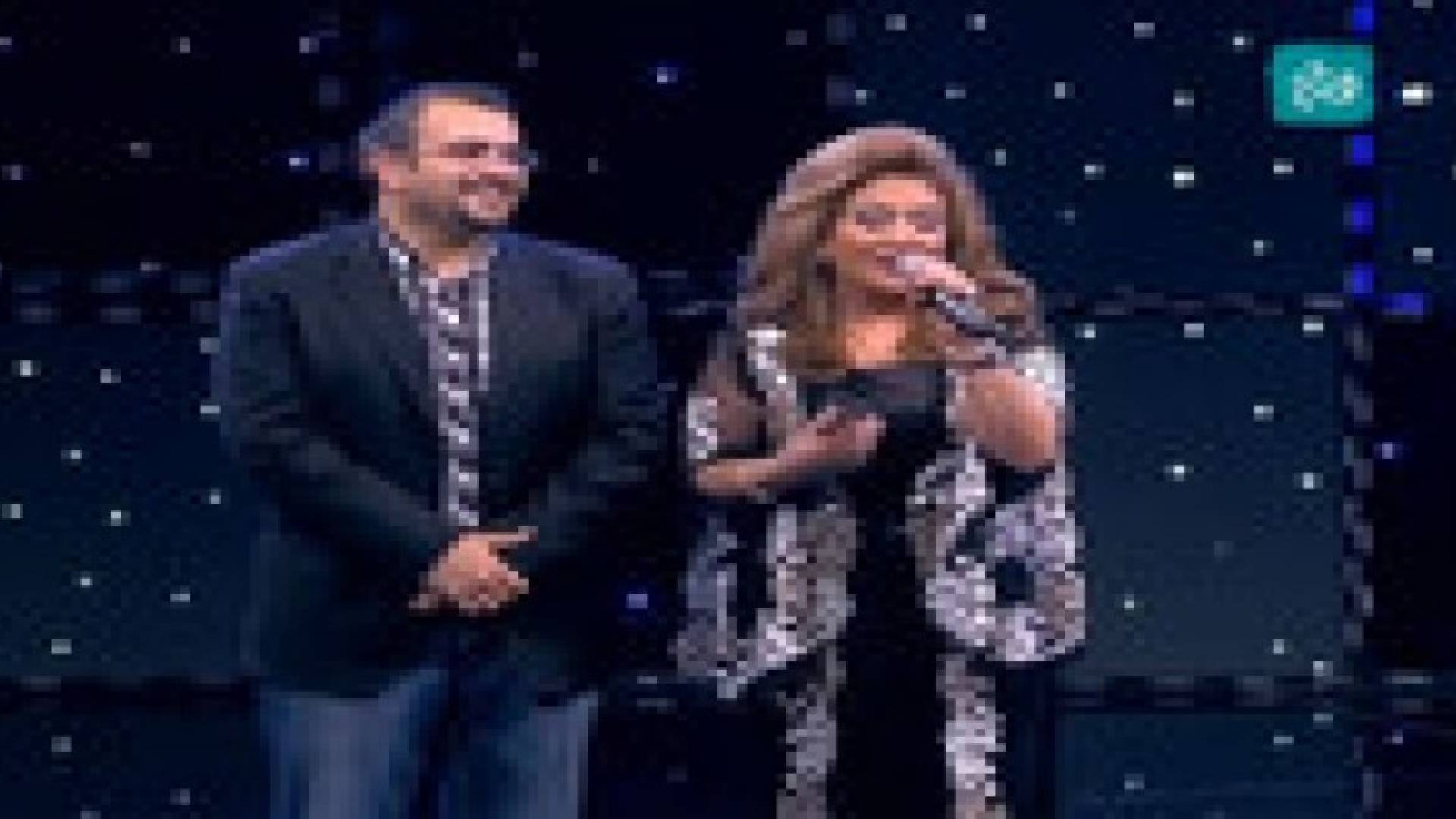 مفاجأة من زيد ابن الفنانة امل الدباس على الهواء بمناسبة عيد الأم