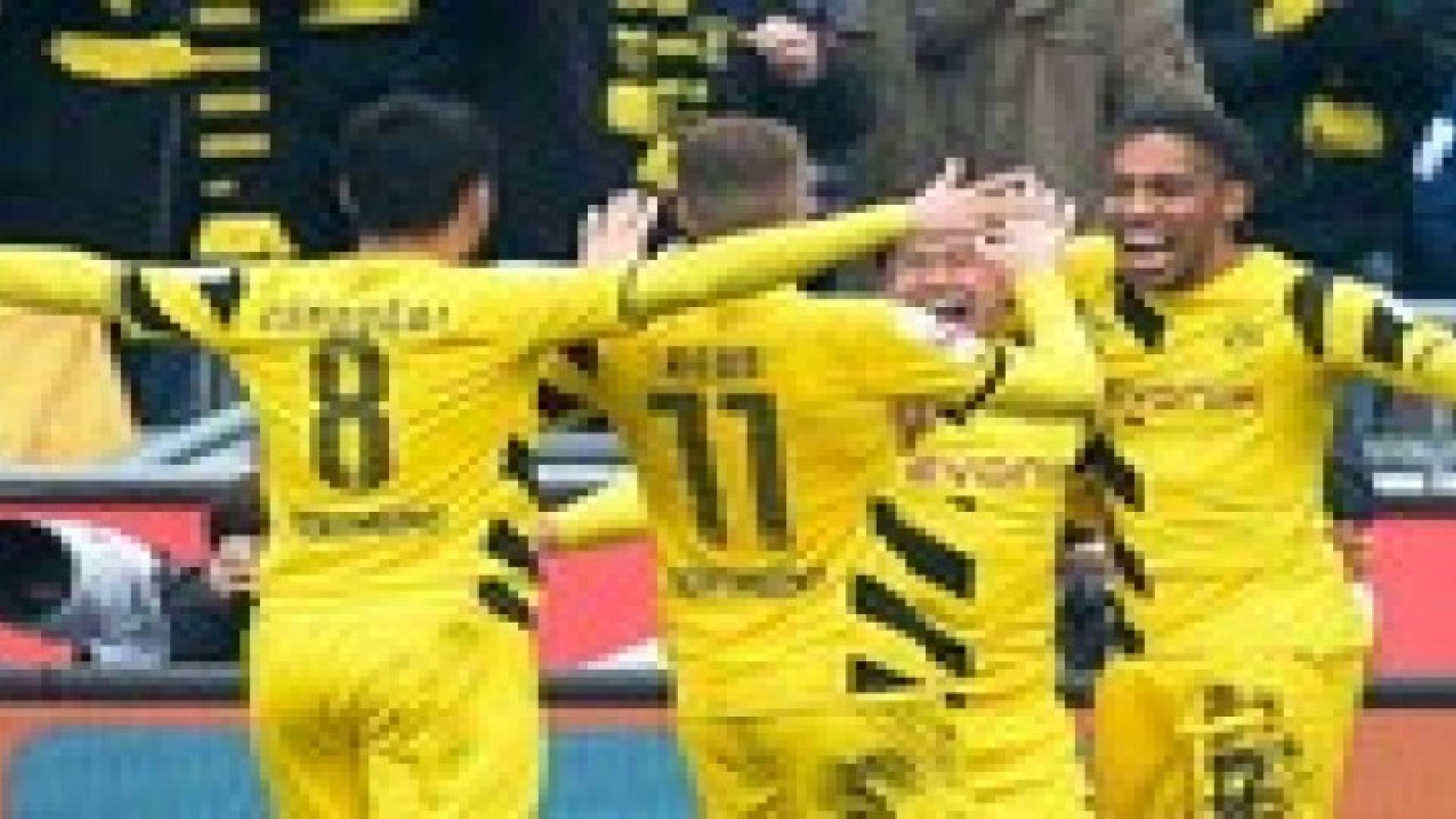 الدوري الألماني : دورتموند يستعيد توازنه بالفوز على هانوفر