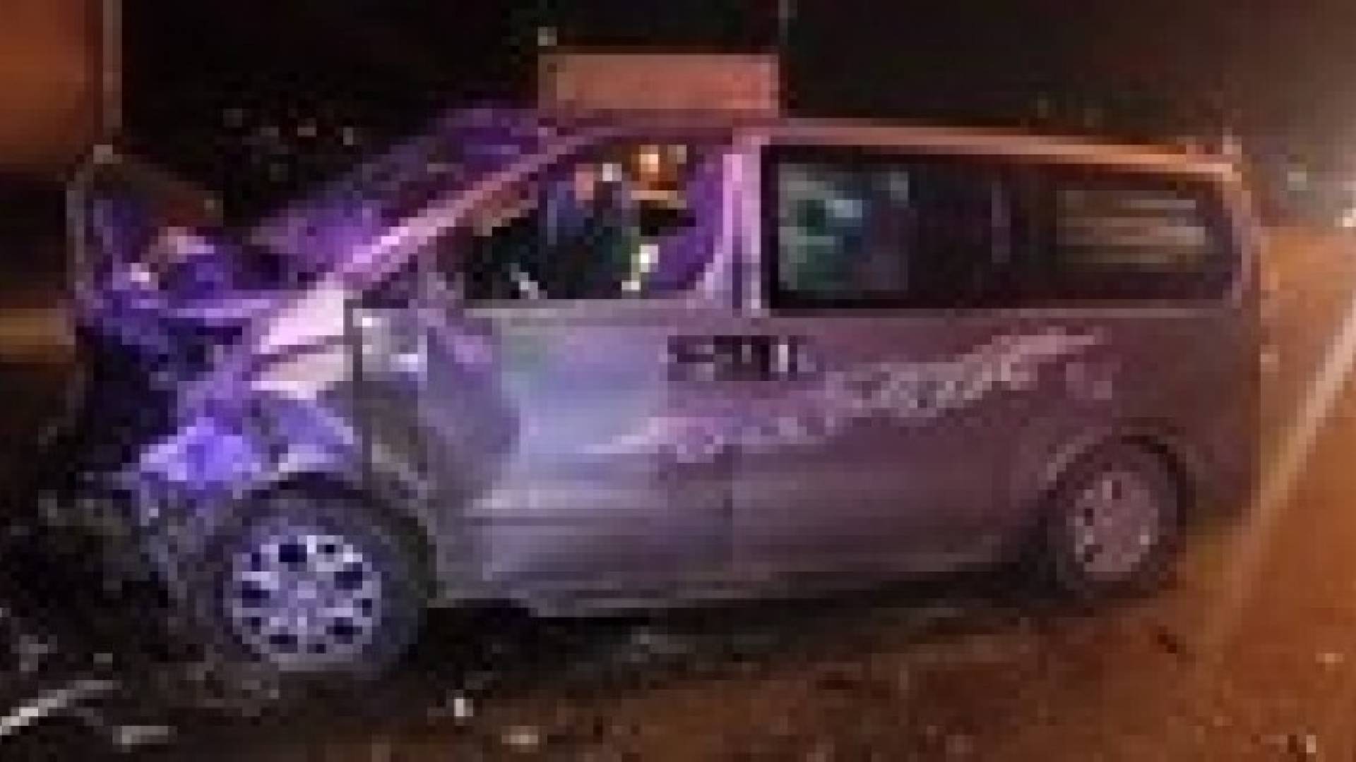 وفاة 3  وإصابة أربعة آخرين اثر حادث تصادم في العاصمة .. صور