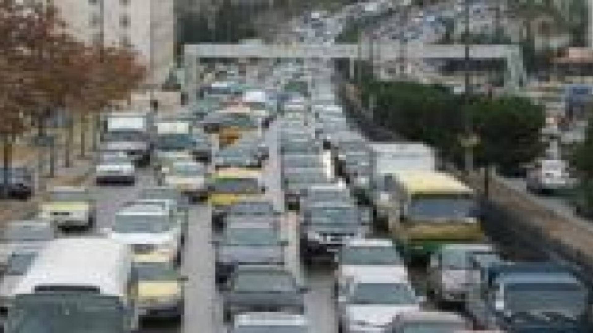 اربعة ملايين نسمة في عمان وعدد السيارات فيها 1.2 مليون