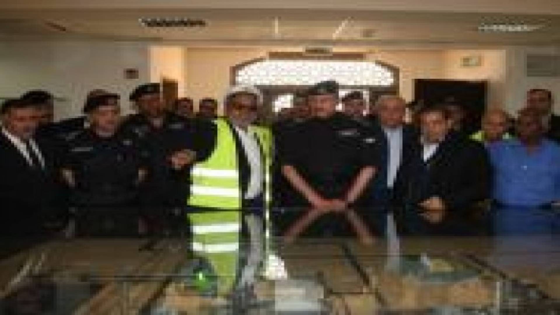الطوالبة يودع بعثة الأمن العام الى الديار المقدسة