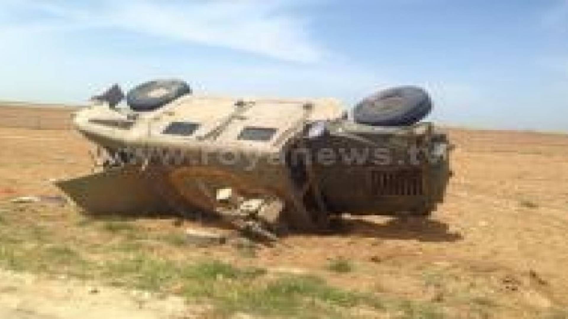 صور.. إصابة 4 جنود "اسرائيليين" جراء انقلاب جيب عسكري