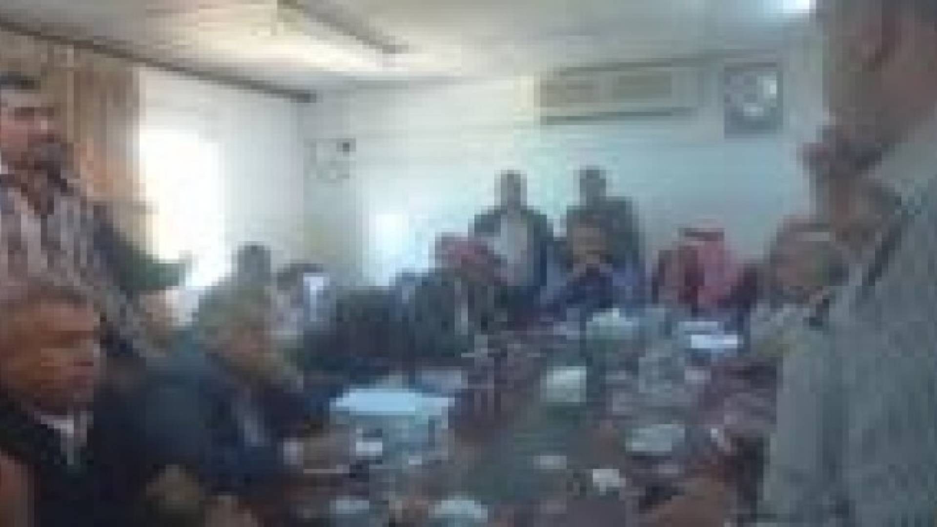 وفد من مزارعي وادي الاردن يجتمع بالسفير العراقي لفتح الحدود أمام حركة التصدير