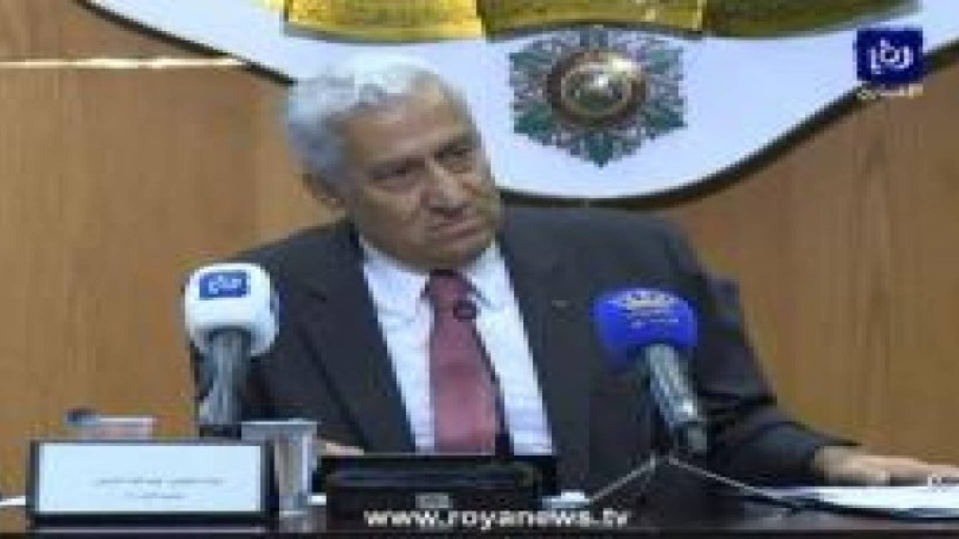 النسور يطالب جميع مؤسسات الدولة بتزويد المواطنين بالمعلومات