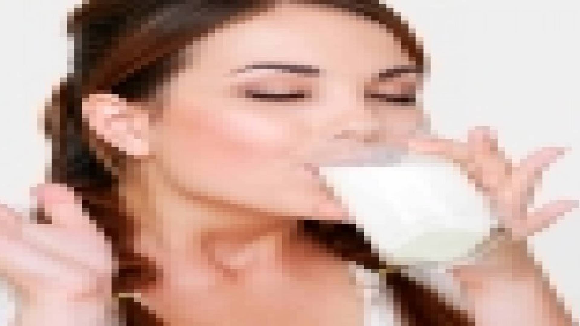 كوب من الحليب يوميا يجنب السيدات آلام هشاشة العظام