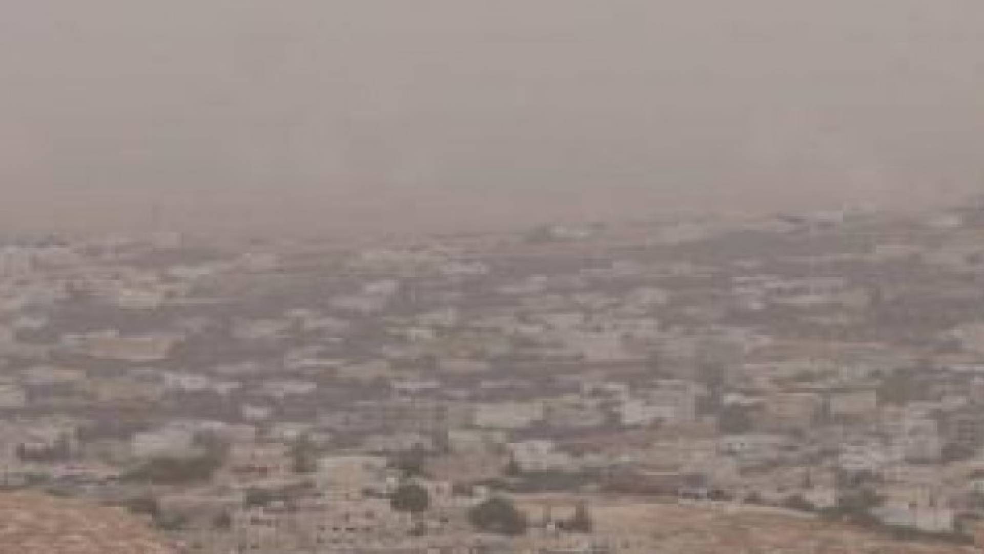 منخفض جوي خماسيني يؤثر على المملكة مساء الجمعة ويوم السبت